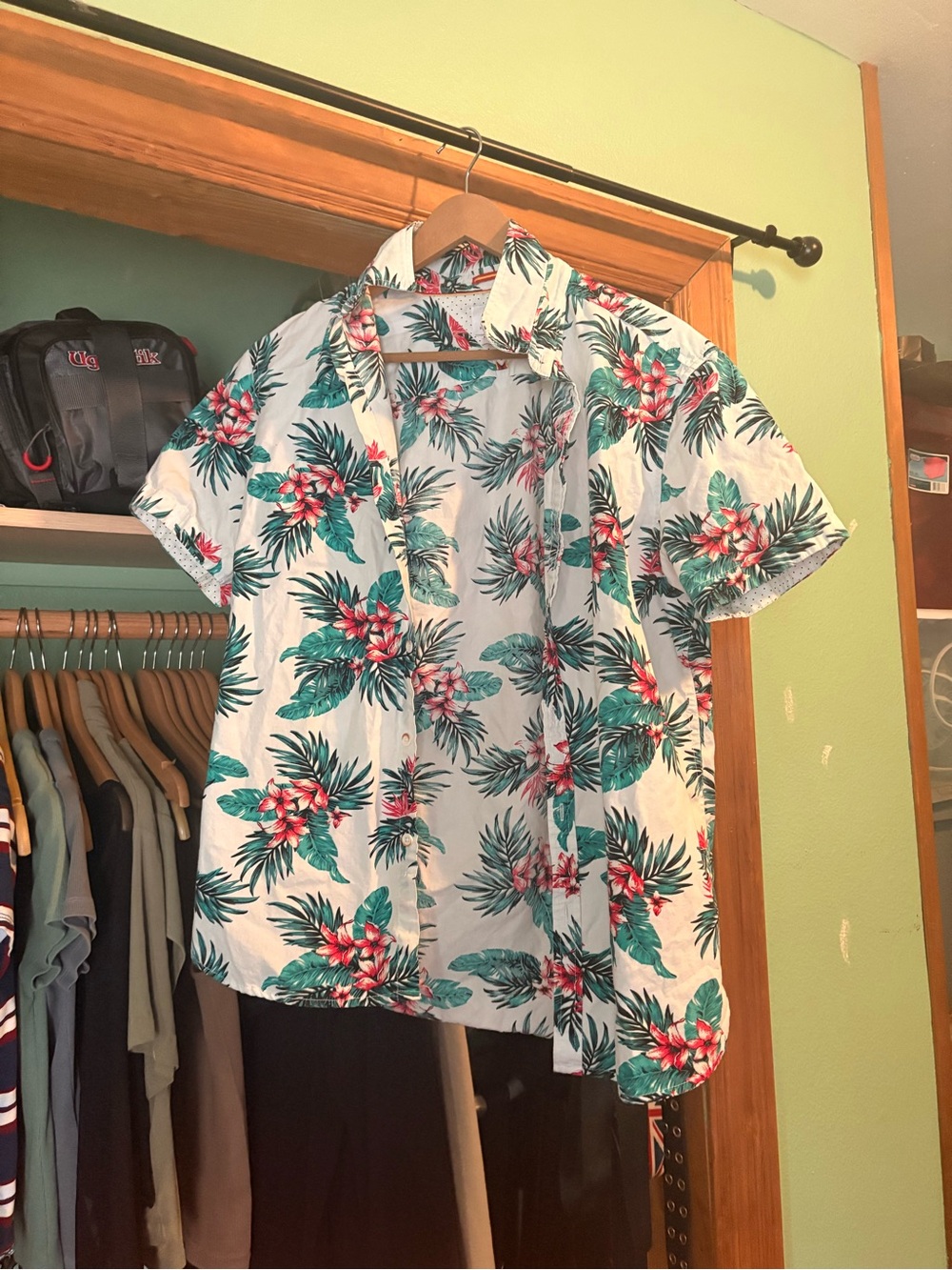Cactus White Tropical Floral Button-Down Shirt with Green & Red Print
